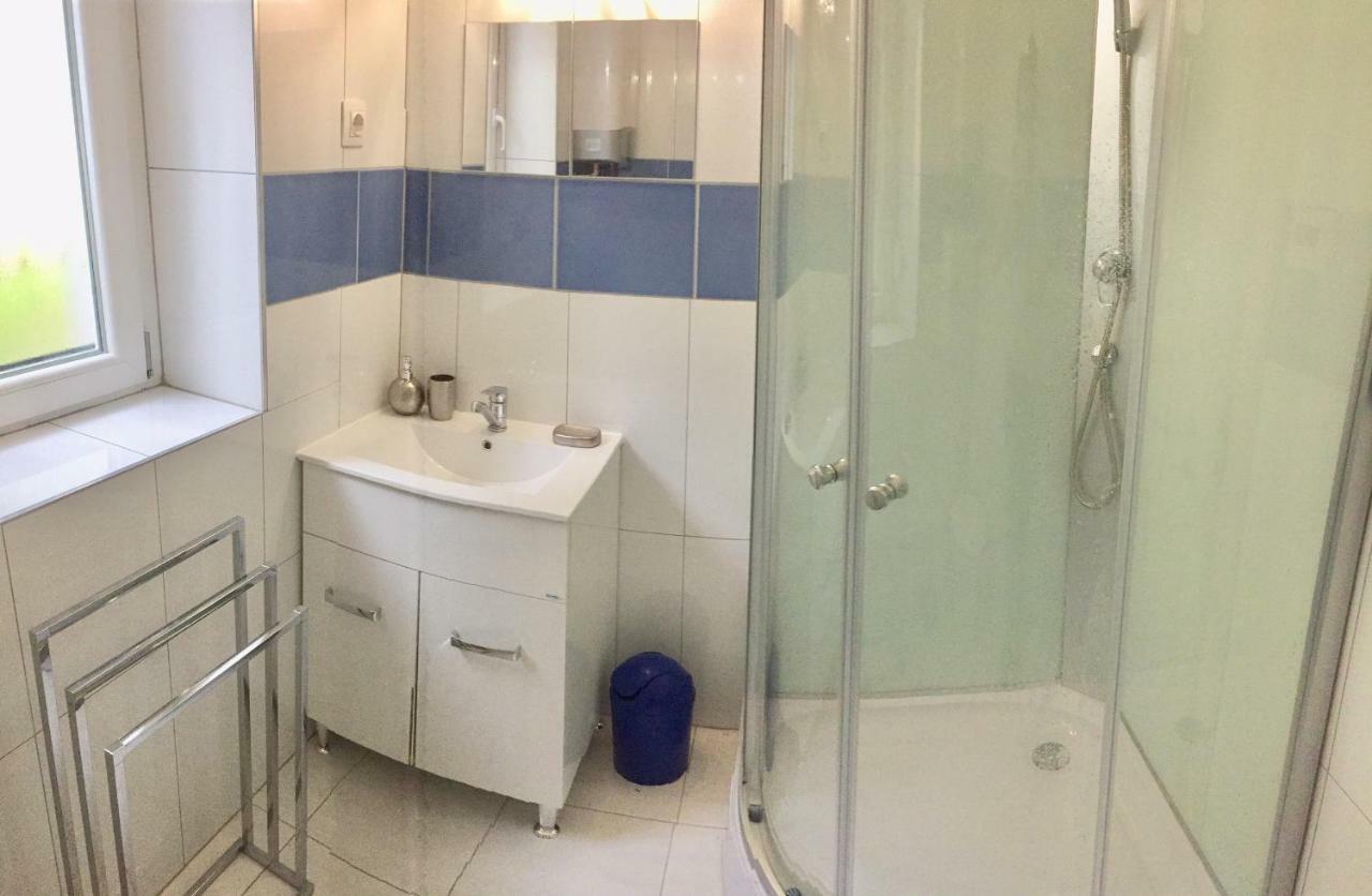Miracle Apartman Sarvar Apartment Exterior photo